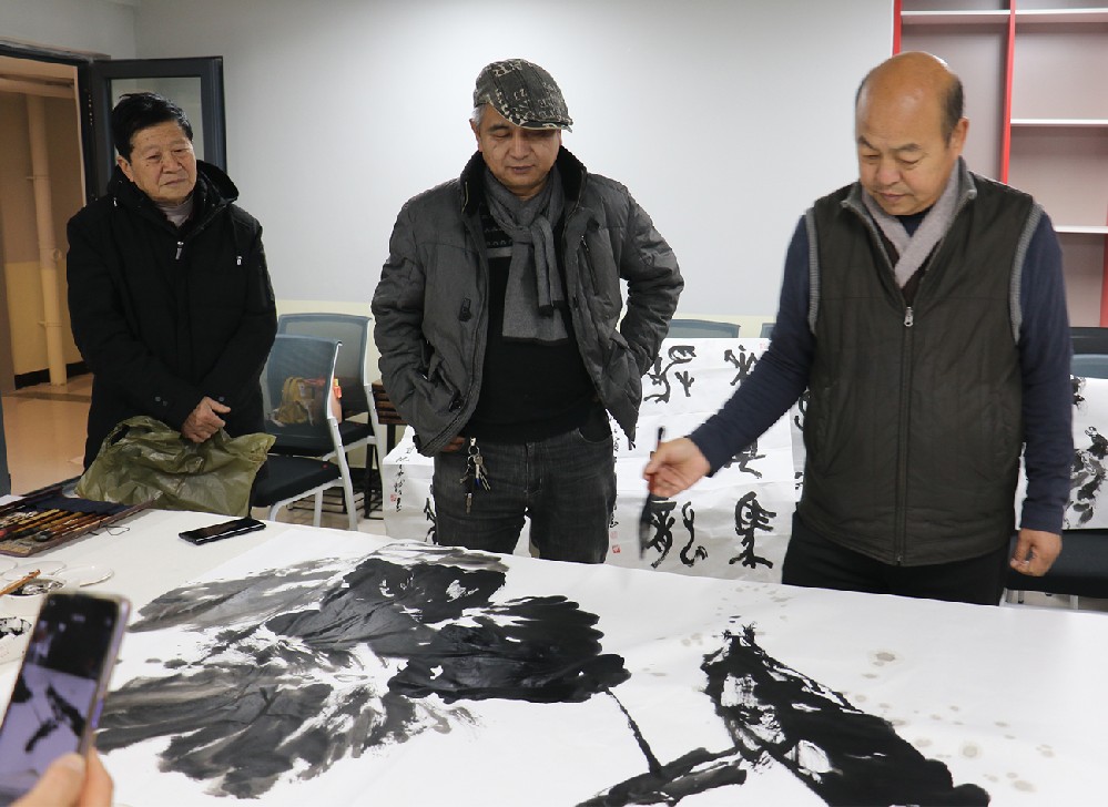 长垣市黄河书画院成立
